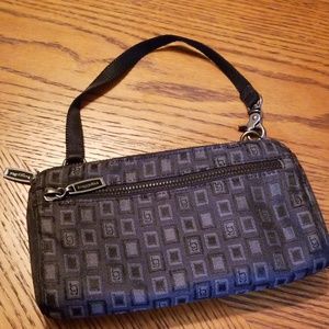Baggallini wristlet